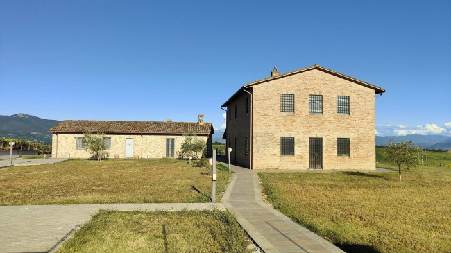 Casale in vendita a Amelia
