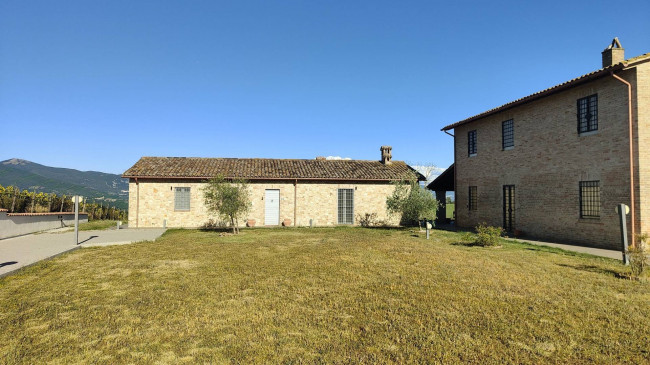 Casale in vendita a Amelia