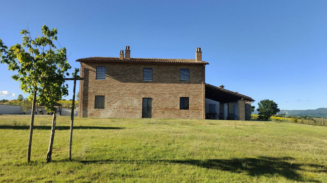 Casale in vendita a Amelia