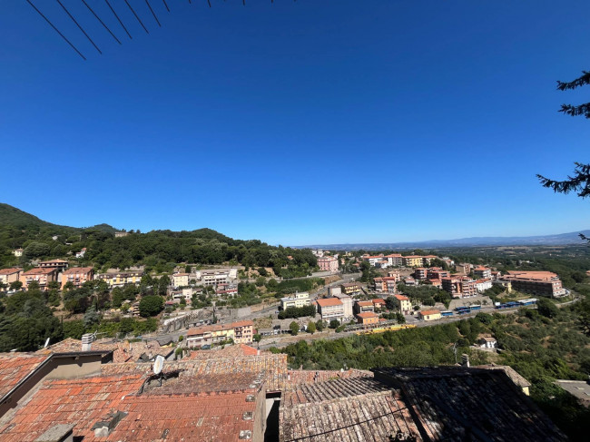 Appartamento in vendita a Soriano nel Cimino