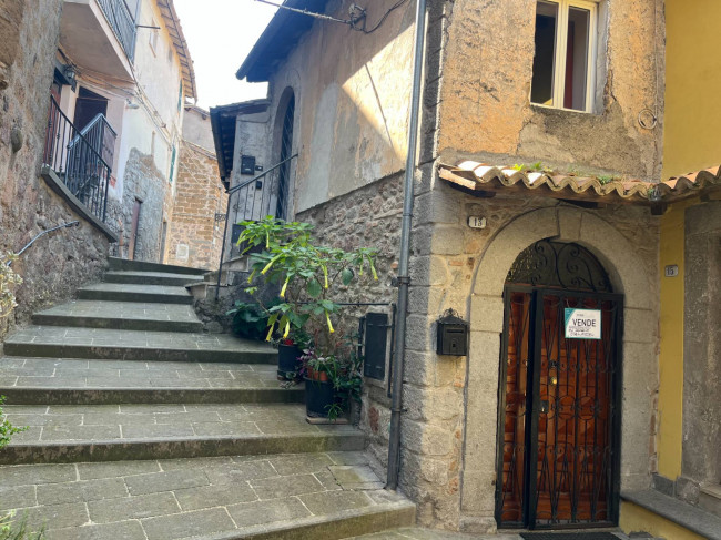 Appartamento in vendita a Soriano nel Cimino