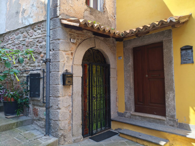 Appartamento in vendita a Soriano nel Cimino