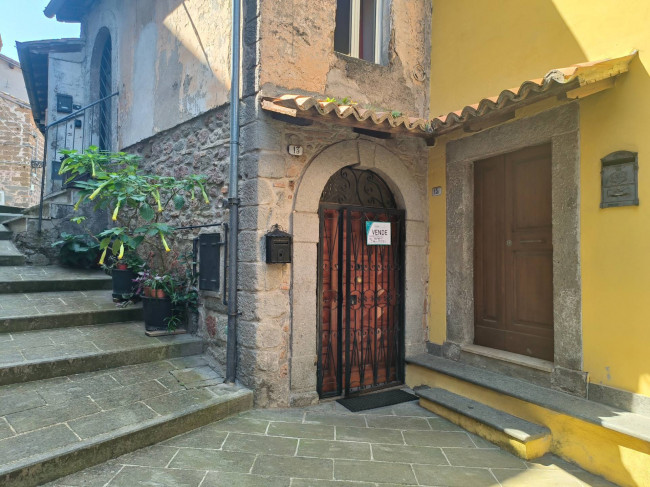 Appartamento in vendita a Soriano nel Cimino