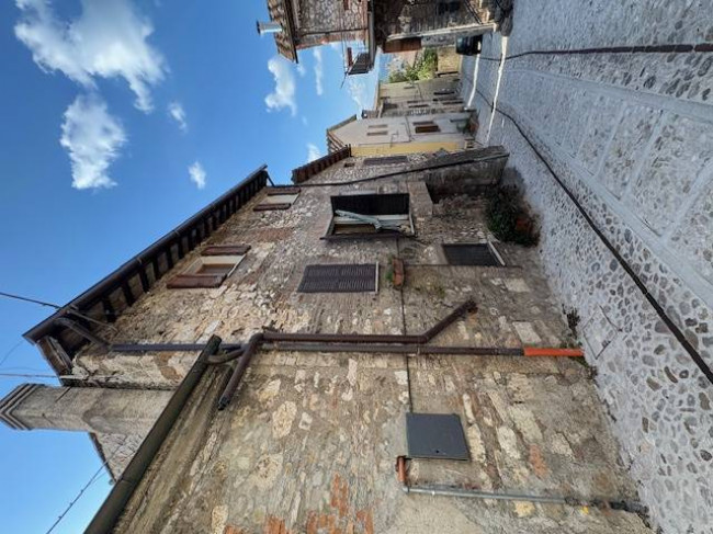 Casa singola in vendita a Narni