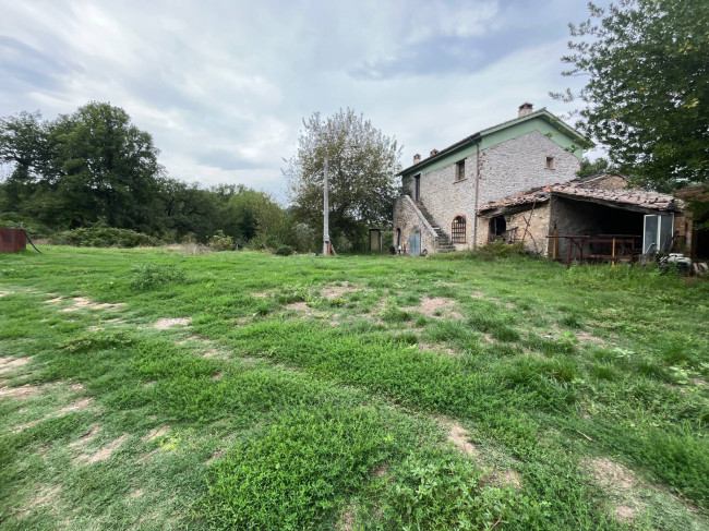 Casale in vendita a Orte