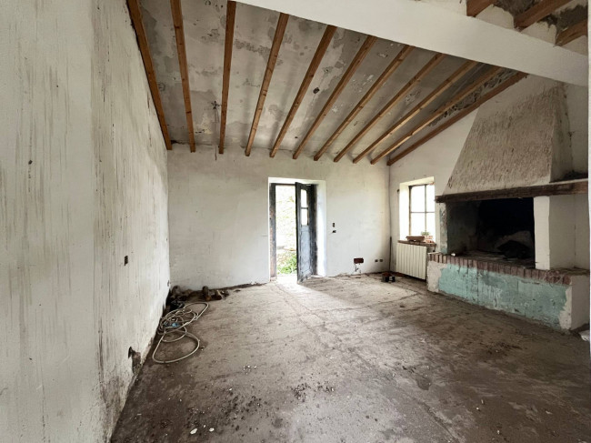 Casale in vendita a Orte