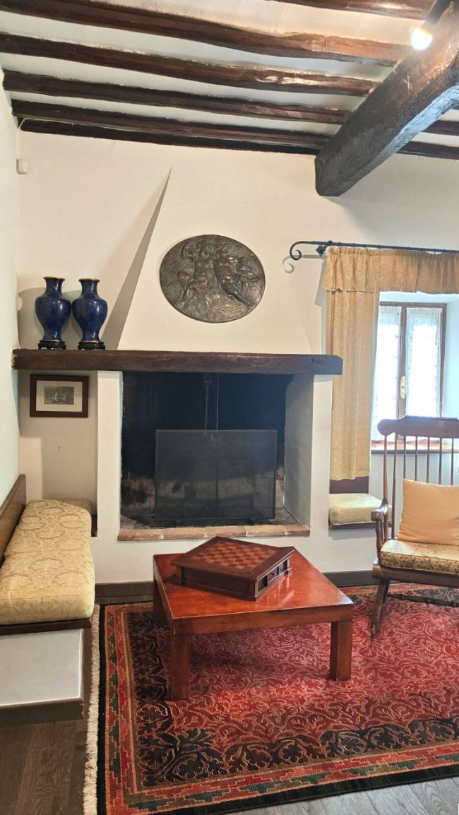 Villa in vendita a Giove