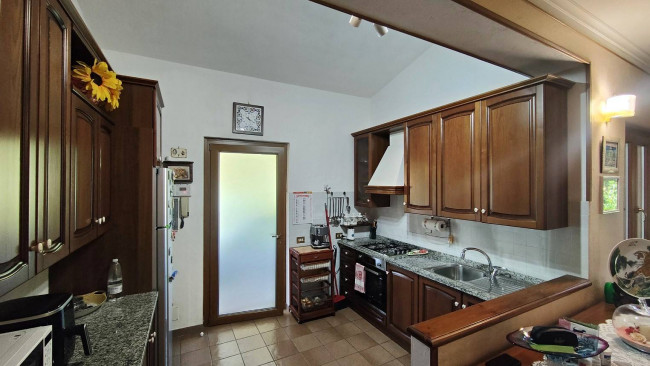 Villa in vendita a Montecchio