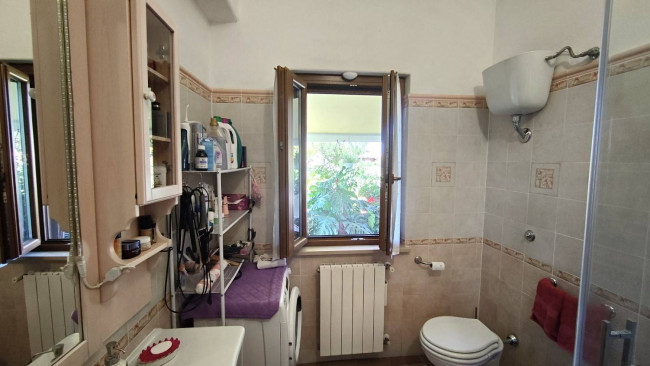 Villa in vendita a Montecchio