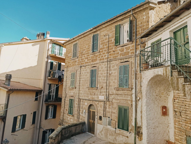 Appartamento in vendita a Soriano nel Cimino