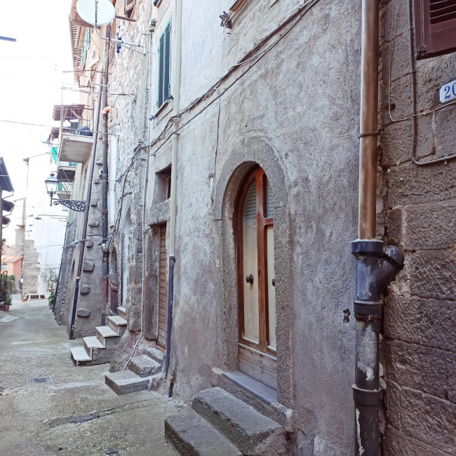 Appartamento in vendita a Soriano nel Cimino