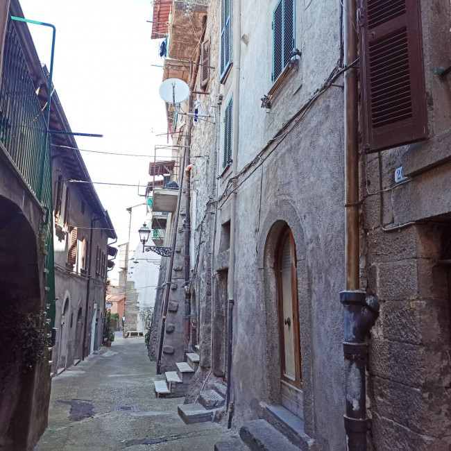 Appartamento in vendita a Soriano nel Cimino