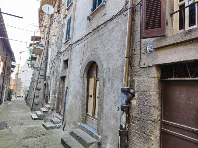 Appartamento in vendita a Soriano nel Cimino