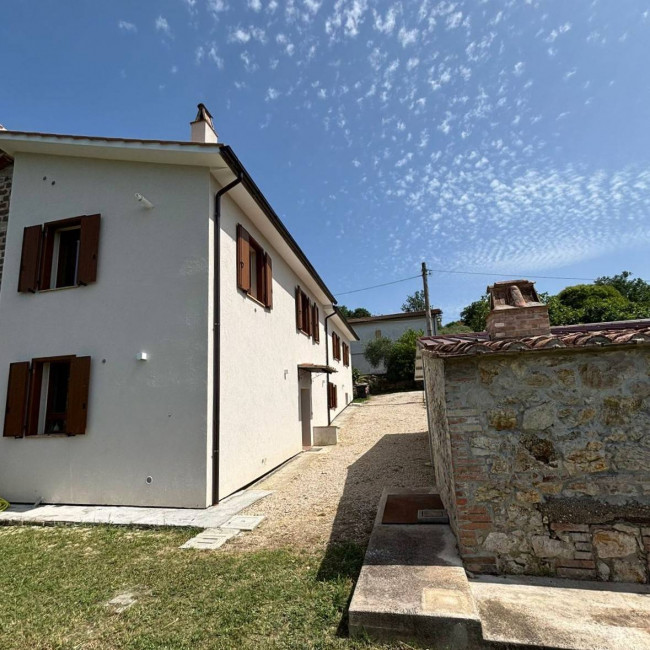 Casale in vendita a Amelia