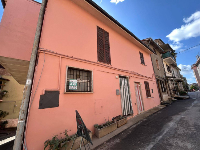 Appartamento in vendita a Vasanello