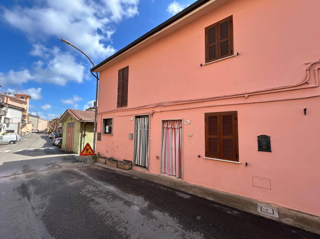 Appartamento in vendita a Vasanello