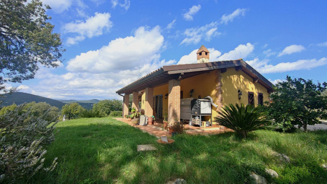 Villa in vendita a Amelia