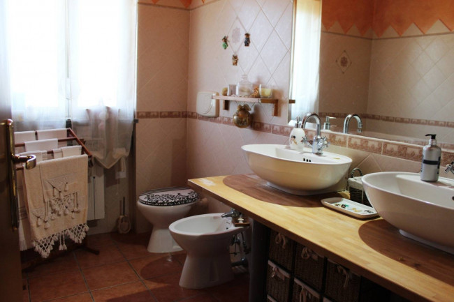 Villetta Bifamiliare in vendita a Vitorchiano