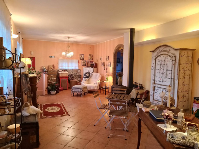 Villetta Bifamiliare in vendita a Vitorchiano