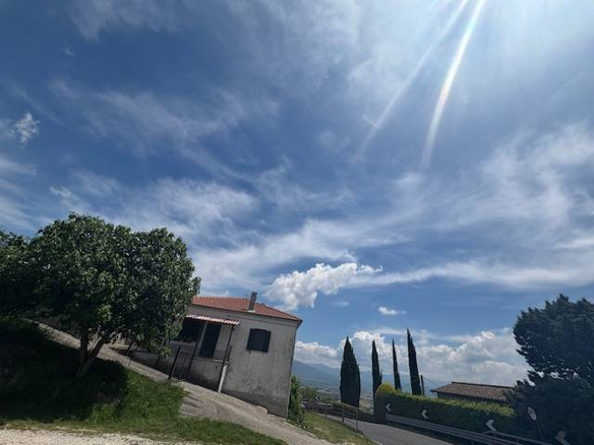 Casa singola in vendita a Narni