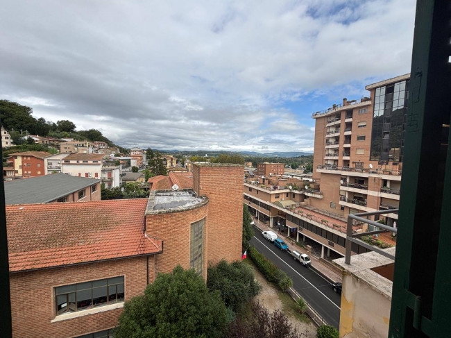 Appartamento in vendita a Orte