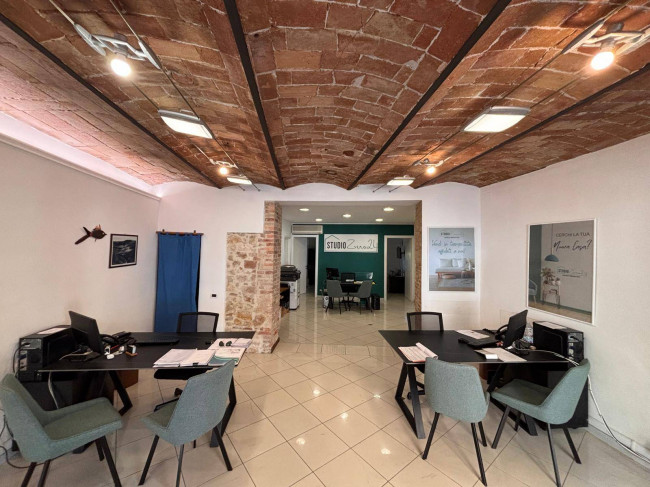 Agenzia immobiliare a Amelia