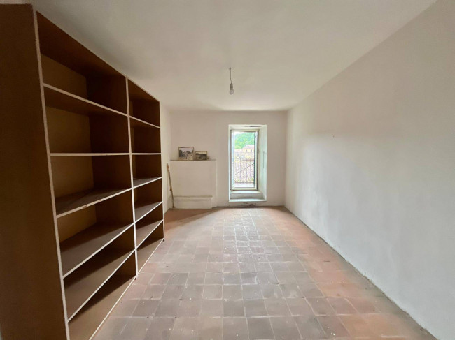 Appartamento in vendita a Soriano nel Cimino