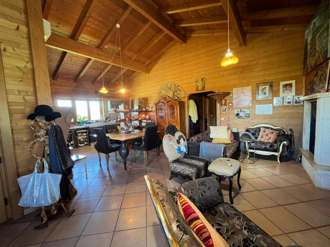 Casa singola in vendita a Orte