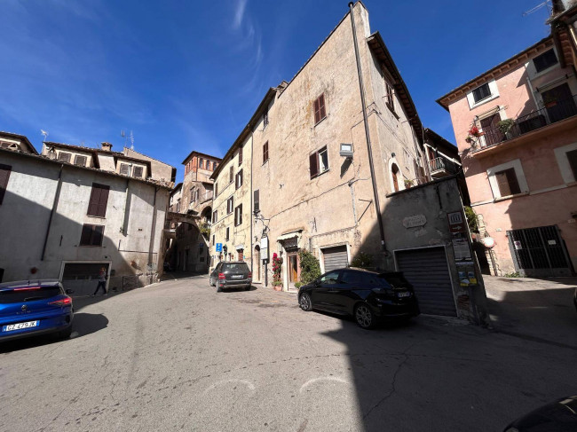 Appartamento in vendita a Orte