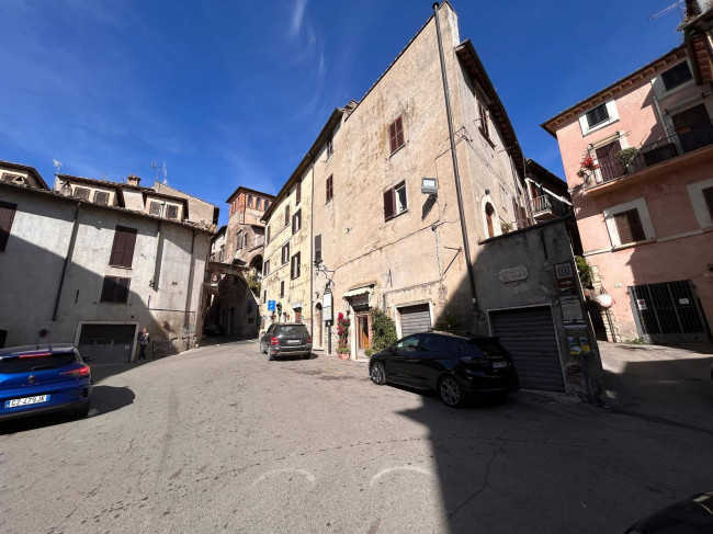 Appartamento in vendita a Orte