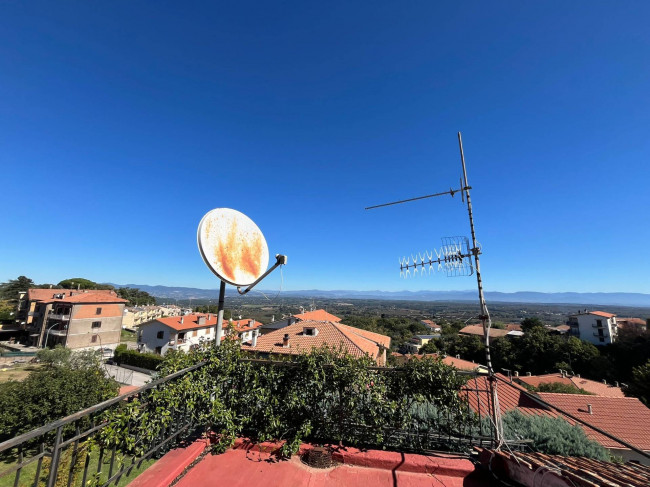 Villa in vendita a Soriano nel Cimino