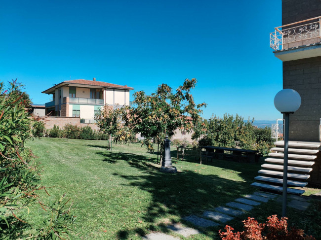 Villa in vendita a Soriano nel Cimino