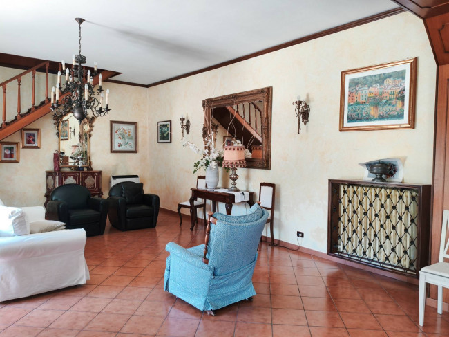 Villa in vendita a Soriano nel Cimino