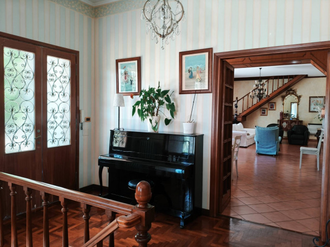 Villa in vendita a Soriano nel Cimino