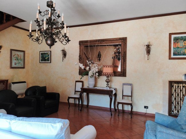 Villa in vendita a Soriano nel Cimino