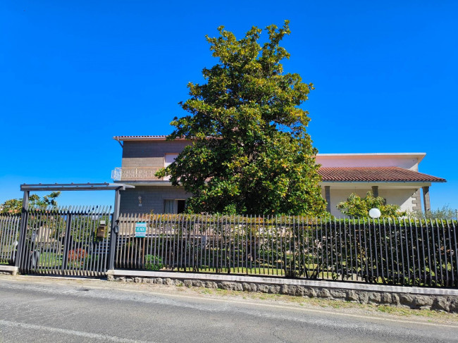 Villa in vendita a Soriano nel Cimino