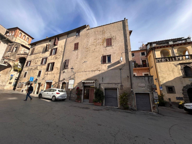 Appartamento in vendita a Orte