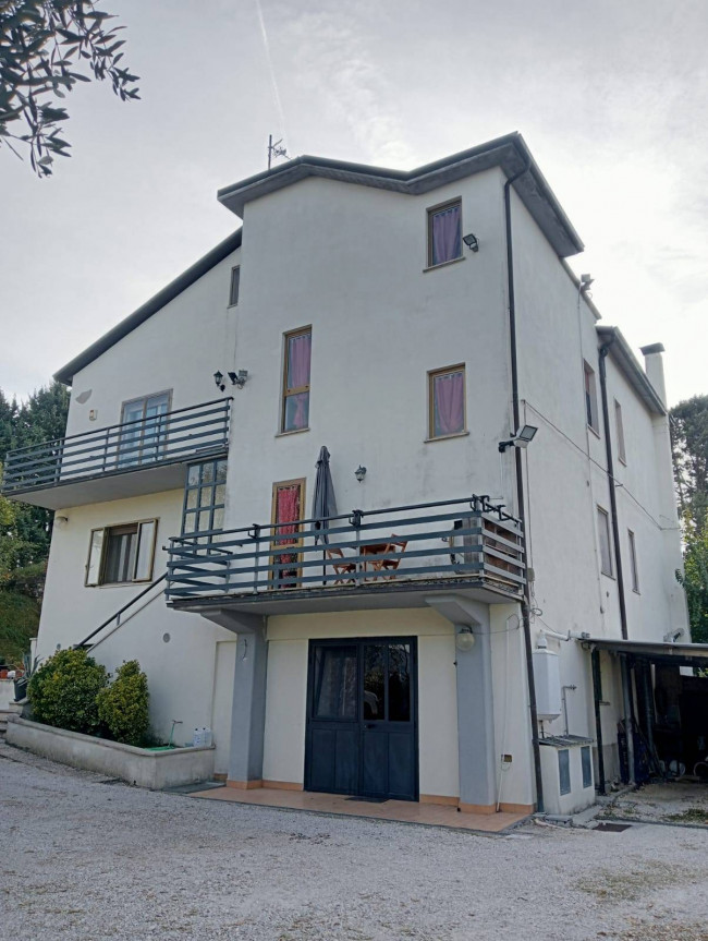 Casa singola in vendita a Narni