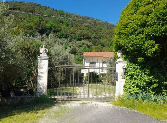 Casa singola in vendita a Narni