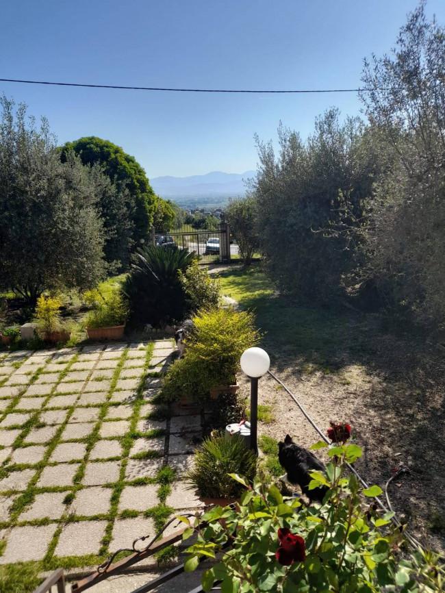 Casa singola in vendita a Narni