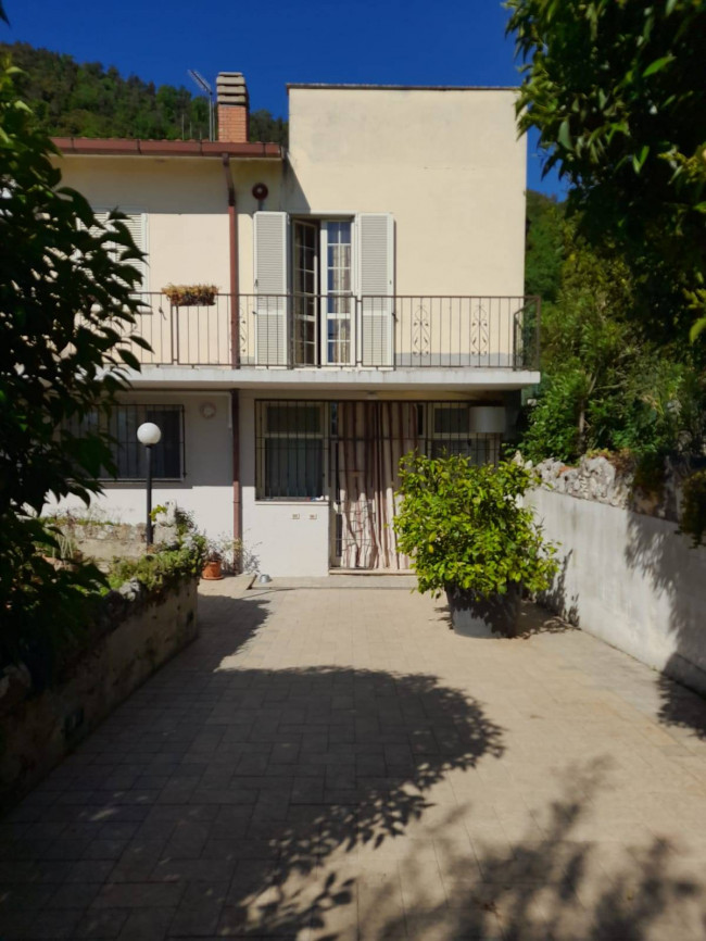 Casa singola in vendita a Narni