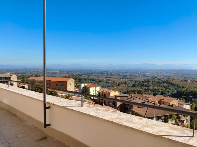 Appartamento in vendita a Soriano nel Cimino