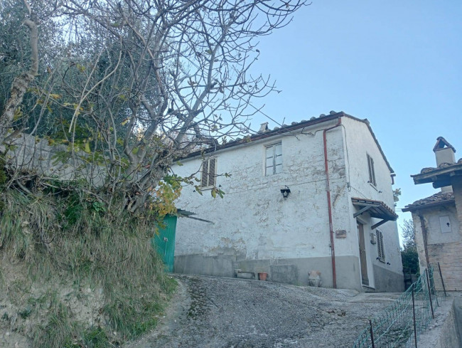 Casa singola in vendita a Narni
