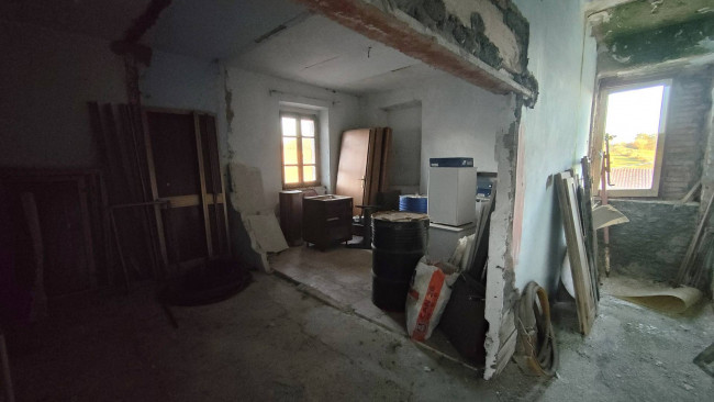 Casale in vendita a Avigliano Umbro