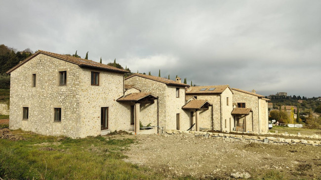 Villette a schiera in vendita a Avigliano Umbro