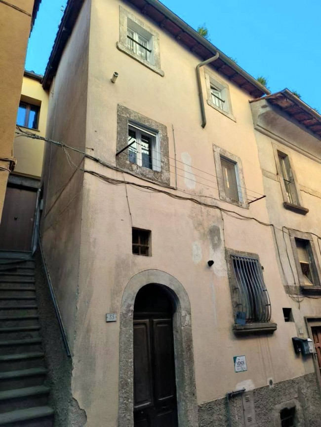 Appartamento in vendita a Soriano nel Cimino