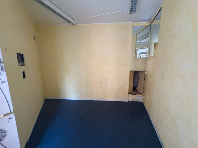 Locale commerciale in affitto a Narni