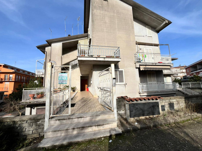 Appartamento in vendita a Vasanello