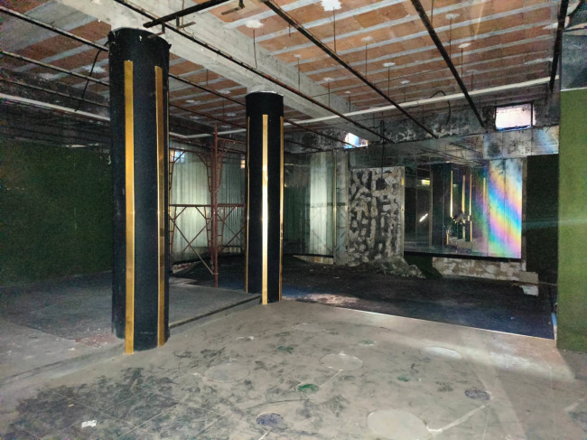 Locale commerciale in vendita a Vallerano