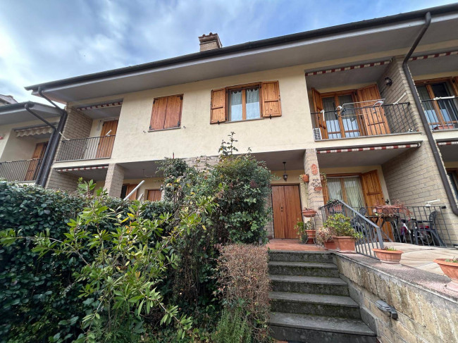 Villette a schiera in vendita a Orte